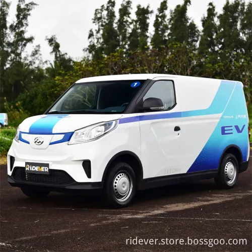 Ridever Good Prices 2022 Saic Maxus EV30 Truck 308 Kms Pure Electric Range Mini Cargo Electric Power Used New Cars Used Car in USA